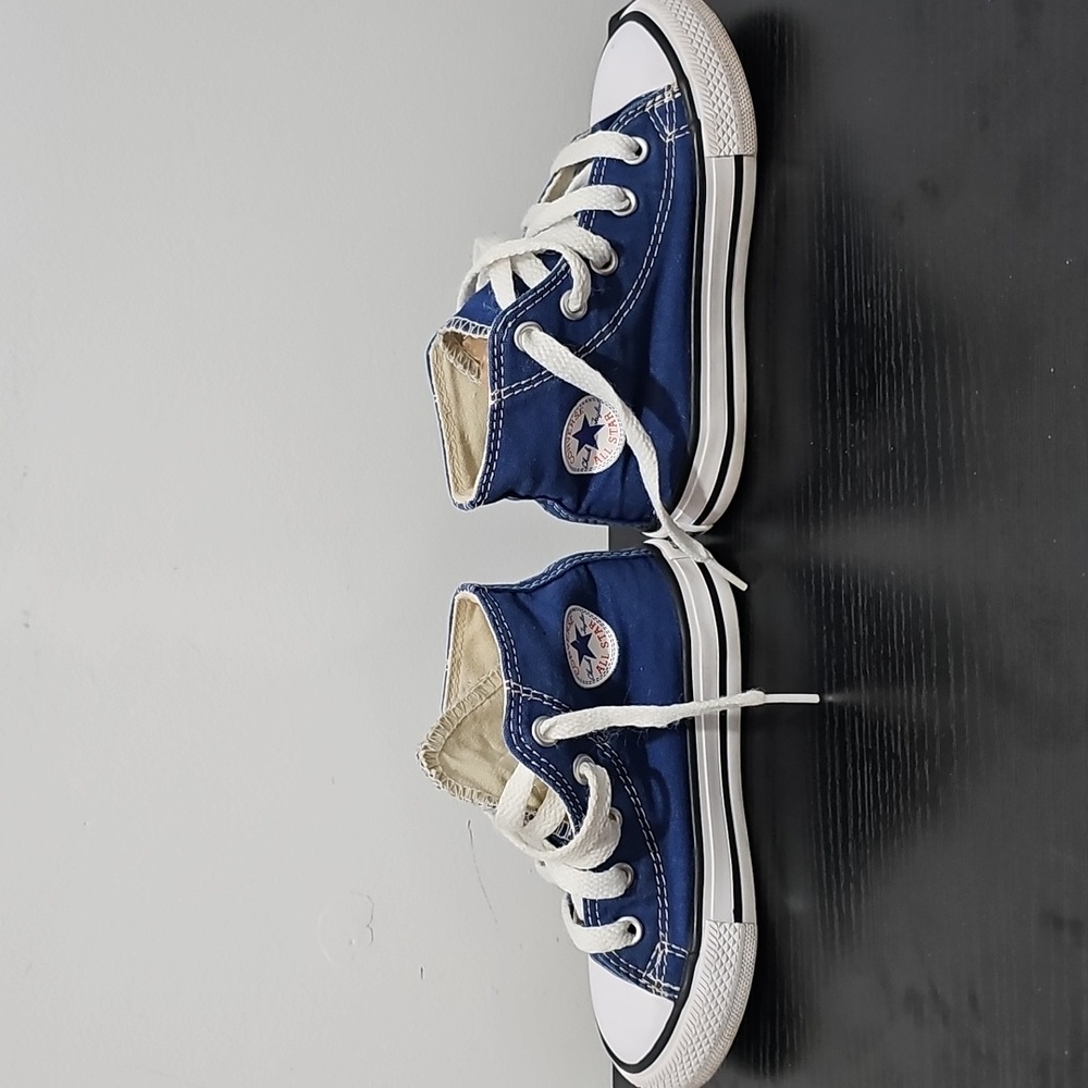 Kids Blue High-Top Sneakers